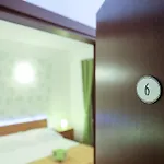 日出公寓 察夫塔特